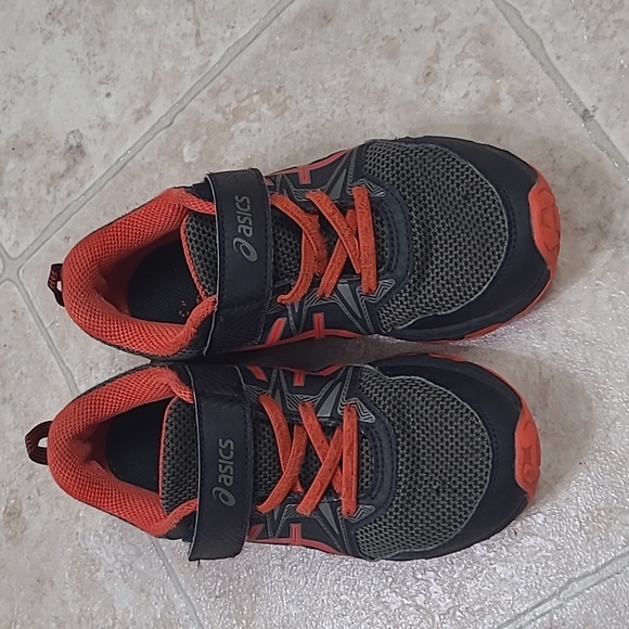 Asics Other - ASICS kids shoes size 2 boys
